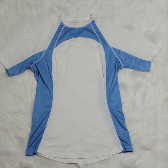 Lululemon 360 Rashguard

White / Wee Stripe White - Picture 2 of 8